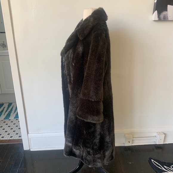 Vintage Brown Faux Fur 1960’s Coat - Picture 6 of 10